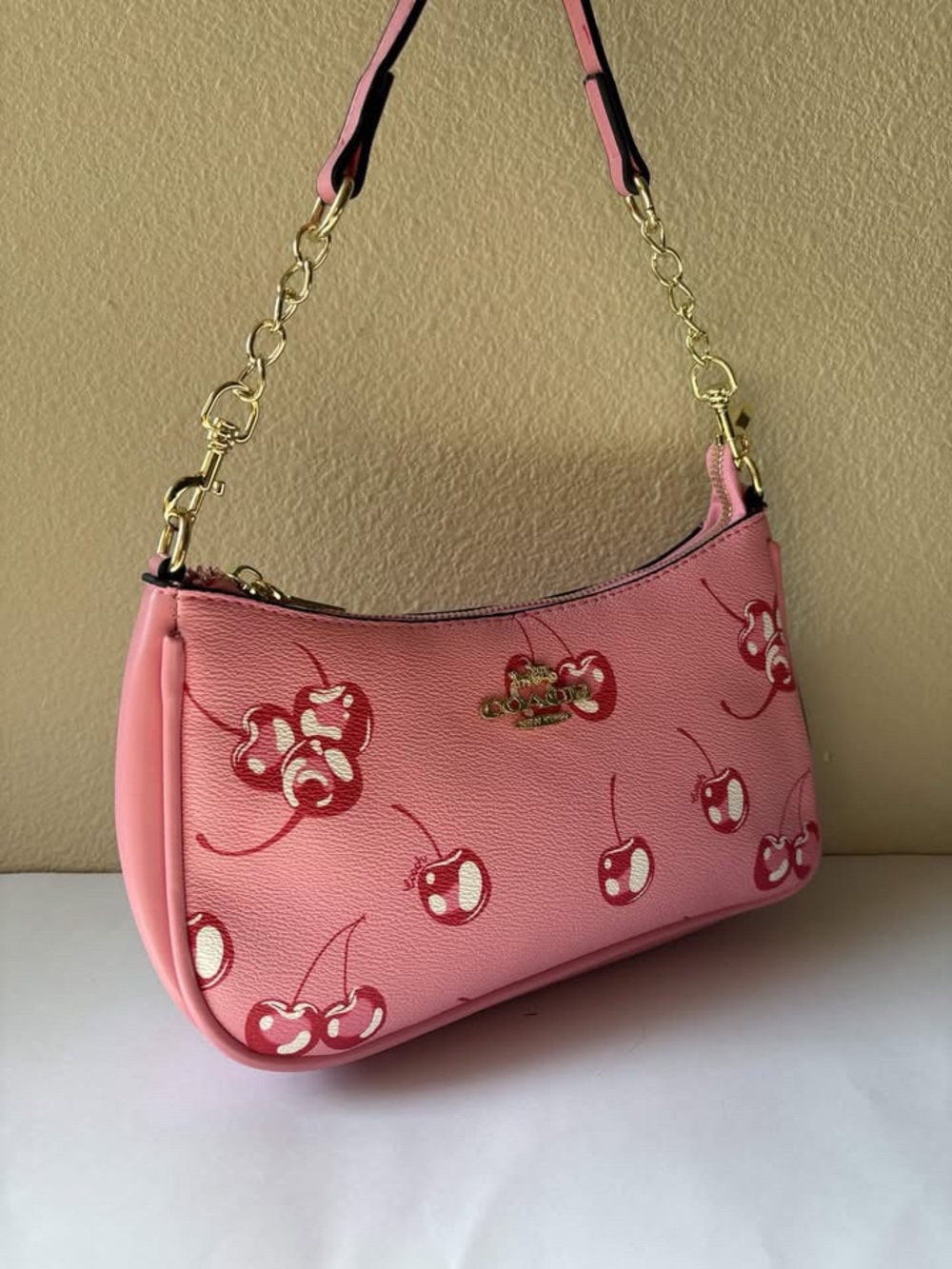 Coach Teri Shoulder Bag Pink Cherry